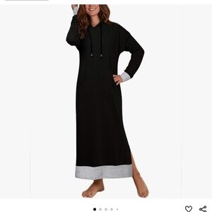 Long Sleeve Hooded Sweatshirt Maxi Dress